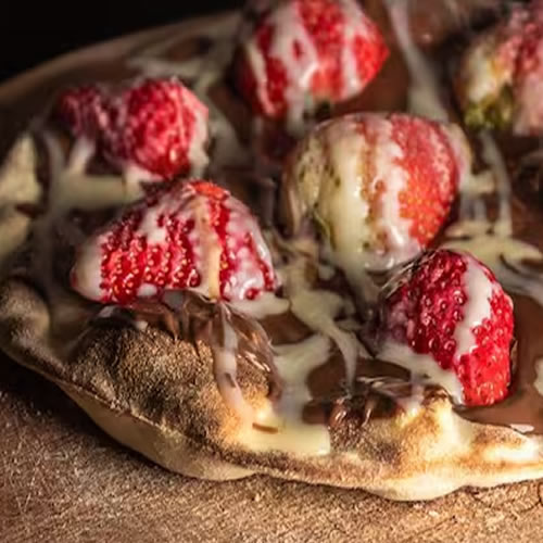 Mini Pizza Nutella com Morango 20cm
